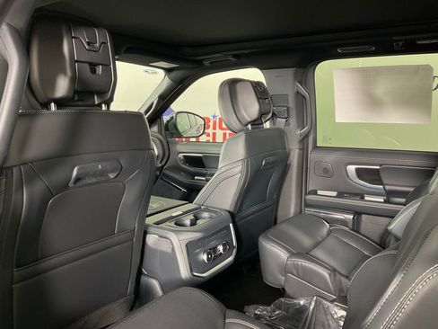 New 2026 Ford Expedition Max Platinum image 15