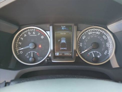 Certified 2022 Toyota Tacoma SR5 w/ Technology Package RWD image 18