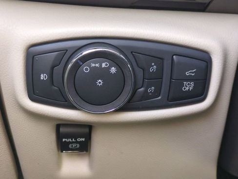 Used 2019 Lincoln Nautilus Select w/ Cargo Utility Package image 21