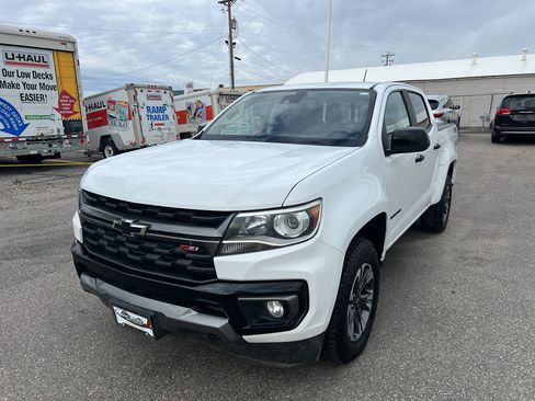 Used 2022 Chevrolet Colorado Z71 w/ Safety Package AWD/4WD image 1
