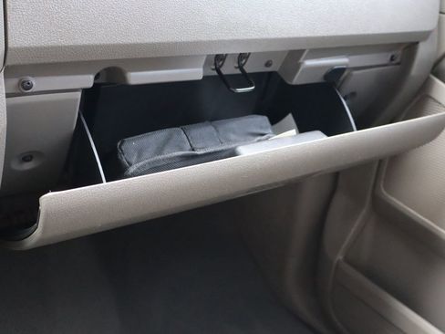 Used 2009 Dodge Ram 2500 Truck SLT image 35