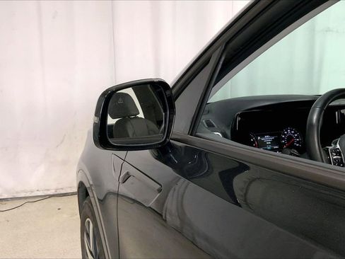 Used 2023 Kia Sorento S w/ Panoramic Sunroof Package FWD image 10