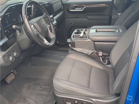 Used 2022 Chevrolet Silverado 1500 RST w/ Protection Package image 8