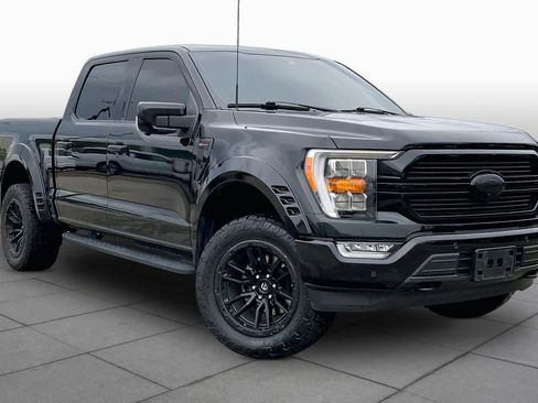Used 2021 Ford F150 XLT w/ Equipment Group 302A High AWD/4WD image 3