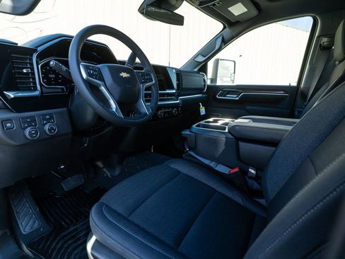 New 2026 Chevrolet Silverado 3500 LT AWD/4WD image 13