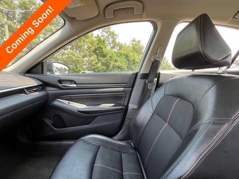 Used 2021 Nissan Altima 2.5 SR FWD image 25