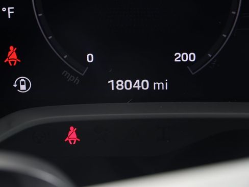 Used 2020 Porsche Taycan 4S image 48