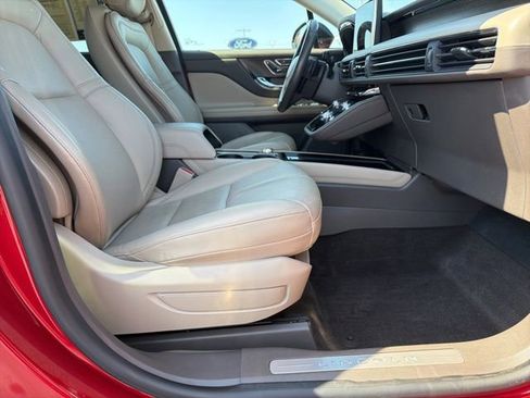 Used 2020 Lincoln Corsair Reserve FWD image 17