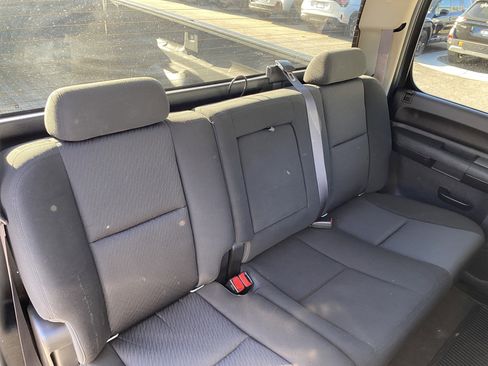 Used 2013 Chevrolet Silverado 2500 LT w/ Interior Plus Package AWD/4WD image 20