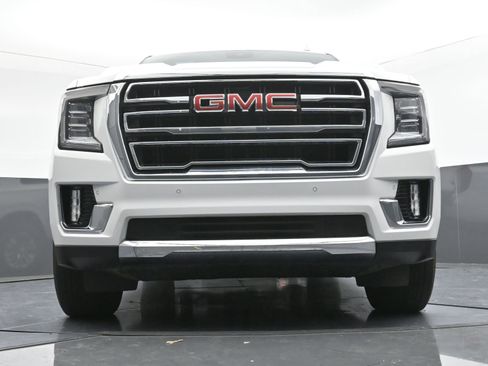 Used 2024 GMC Yukon XL SLT image 30