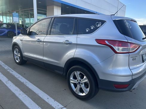 Used 2016 Ford Escape SE image 7
