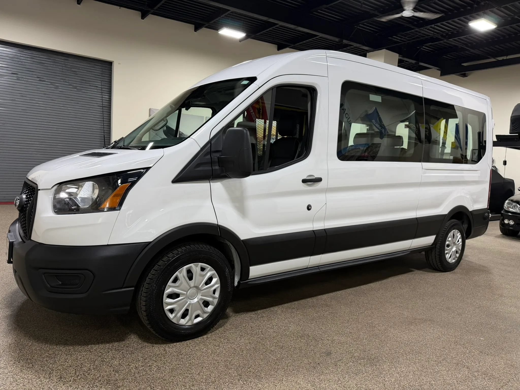 Used 2023 Ford Transit 350 XL RWD image 11