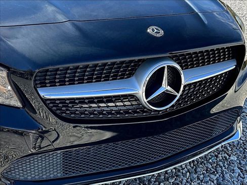 Used 2018 Mercedes-Benz CLA 250 image 25