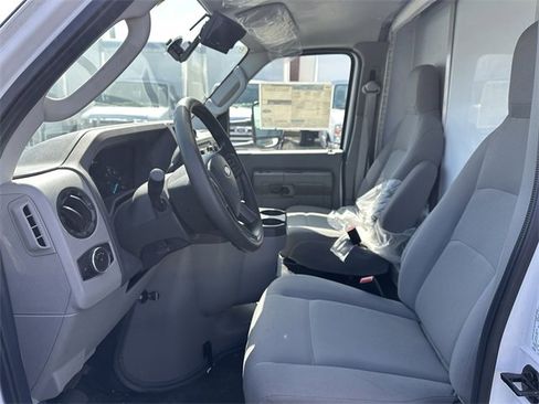 New 2024 Ford E-450 and Econoline 450 Super Duty w/ Power Windows & Locks Group image 37