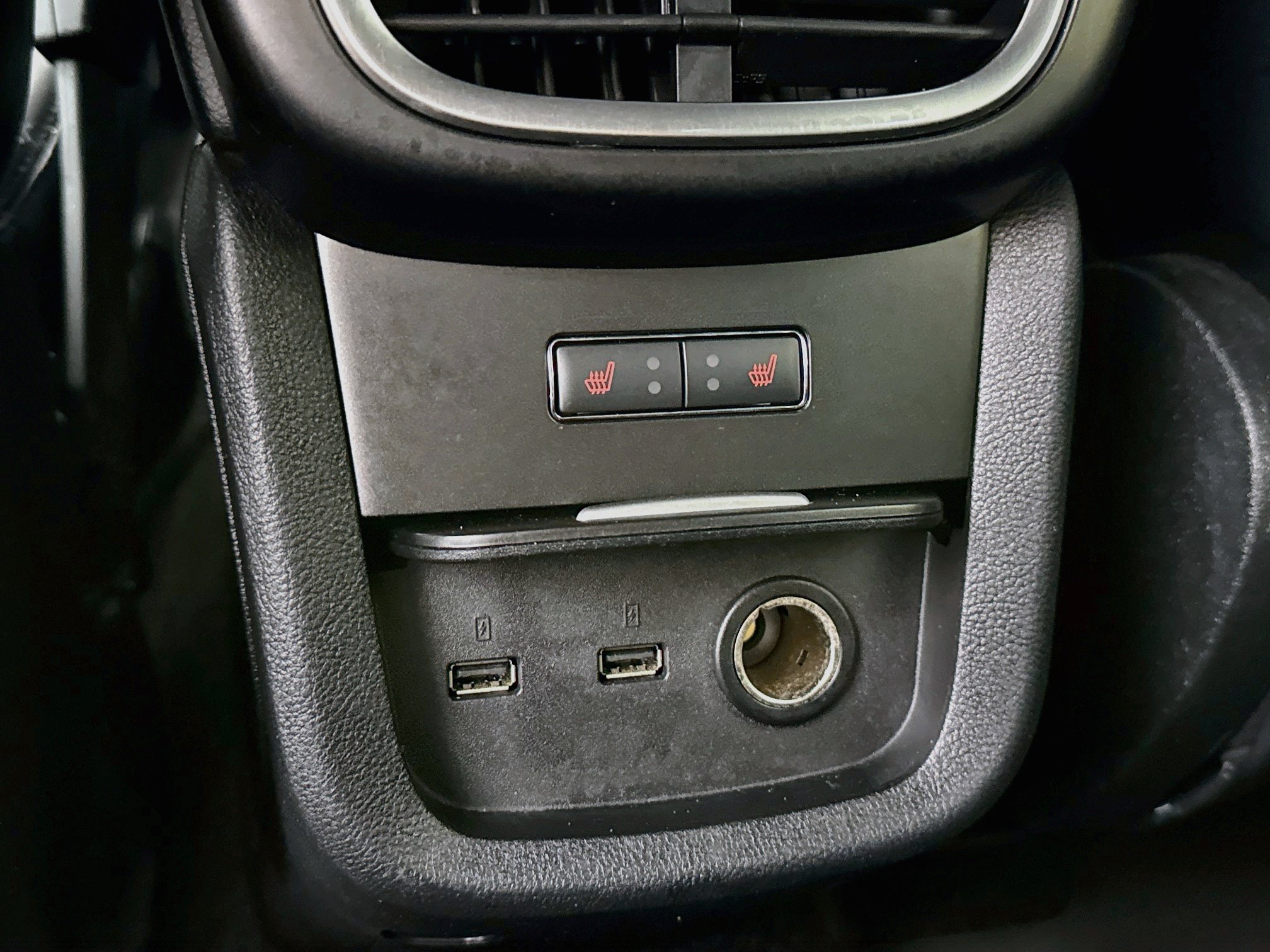Used 2020 Lincoln Nautilus Reserve AWD/4WD image 31