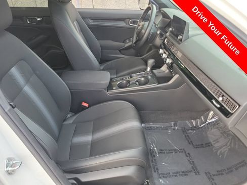 Used 2025 Honda Civic Sport image 18