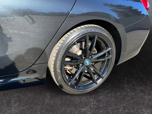 Used 2022 BMW 330e w/ M Sport Package image 10