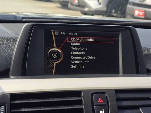 Used 2014 BMW 320i Sedan RWD image 28