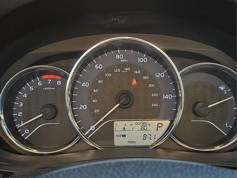 Used 2016 Toyota Corolla L image 30