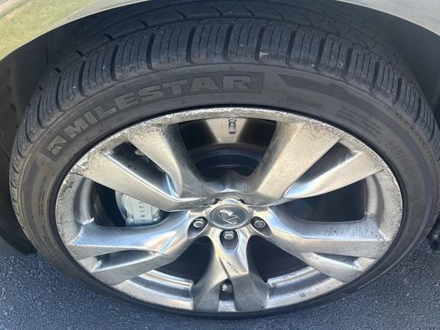 Used 2012 INFINITI M37 w/ Sport Pkg RWD image 29