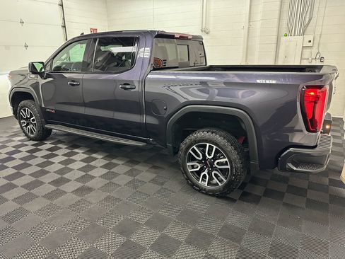 Used 2025 GMC Sierra 1500 AT4 w/ AT4 Premium Package AWD/4WD image 6