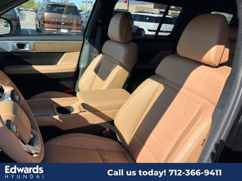 New 2025 Hyundai Santa Fe Limited image 19