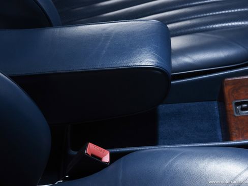 Used 1989 Mercedes-Benz 560 SL image 39