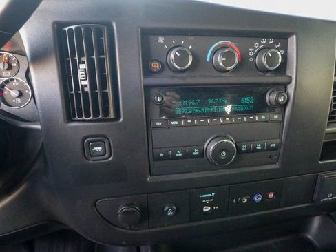 Used 2024 GMC Savana 2500 w/ Driver Convenience Package RWD image 19