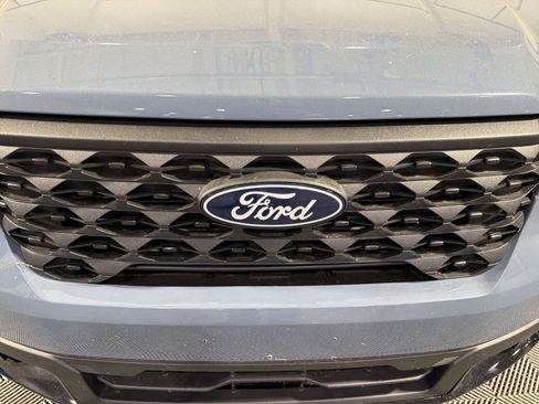 New 2026 Ford Maverick XLT w/ XLT Luxury Package AWD/4WD image 12