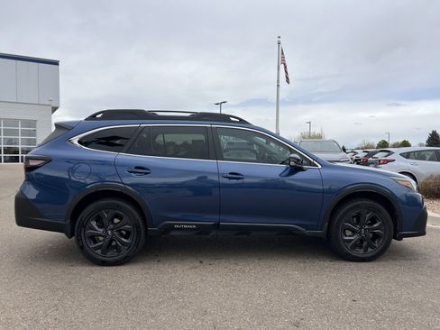 Used 2022 Subaru Outback Onyx Edition XT w/ Popular Package #2 image 8