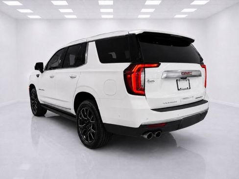 Used 2023 GMC Yukon Denali w/ Advanced Technology Package AWD/4WD image 9