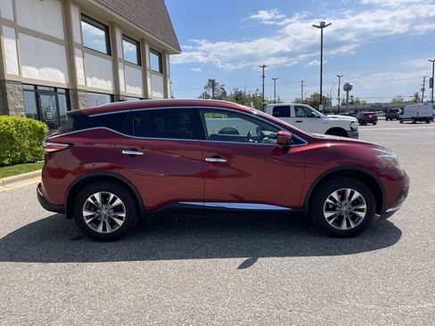 Used 2018 Nissan Murano SL AWD/4WD image 3