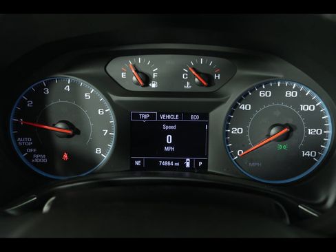Used 2018 Chevrolet Equinox LT AWD/4WD image 25