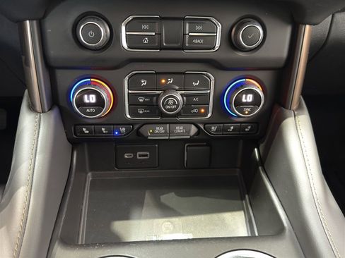 Certified 2023 Chevrolet Tahoe High Country image 32