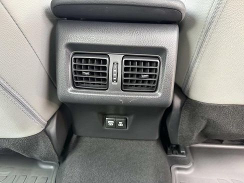 Certified 2025 Toyota Camry SE FWD image 21