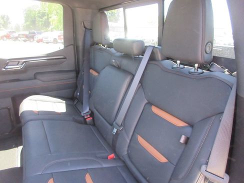New 2026 GMC Sierra 1500 AT4 w/ AT4 Premium Package AWD/4WD image 16