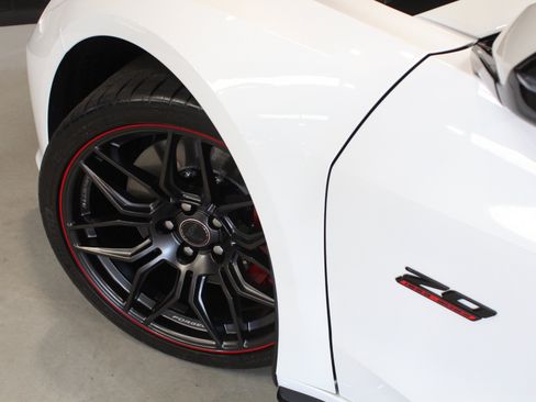 Used 2023 Chevrolet Corvette Z06 RWD image 33