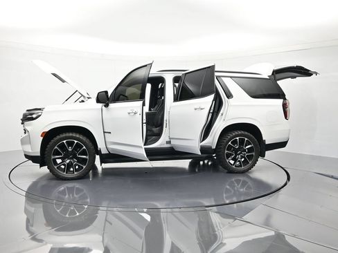 Used 2022 Chevrolet Tahoe RST w/ Luxury Package AWD/4WD image 49
