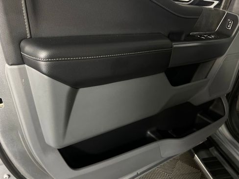 Used 2024 Ford F150 XLT image 23