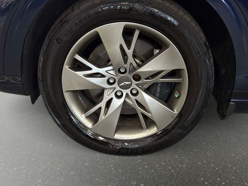 Used 2022 Genesis GV70 3.5T Sport w/ Sport Advanced Package image 9