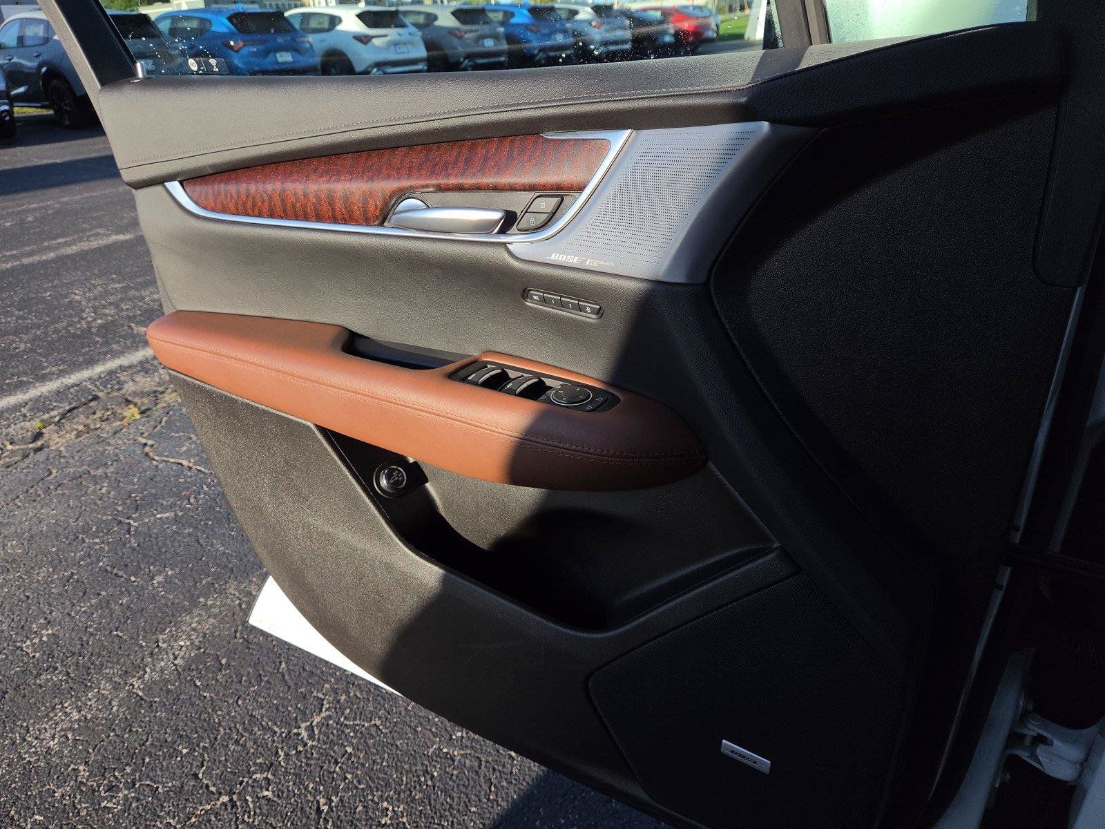 Used 2022 Cadillac XT5 Sportv w/ Technology Package AWD/4WD image 19