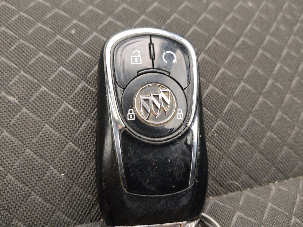 Used 2019 Buick Encore Sport Touring w/ Safety Package FWD image 32