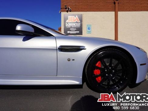 Used 2015 Aston Martin V12 Vantage S image 47