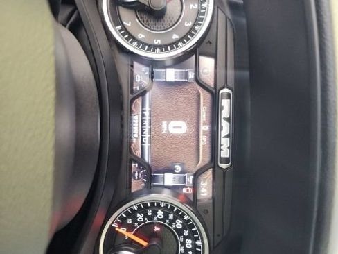 Used 2022 RAM 1500 Big Horn AWD/4WD image 22