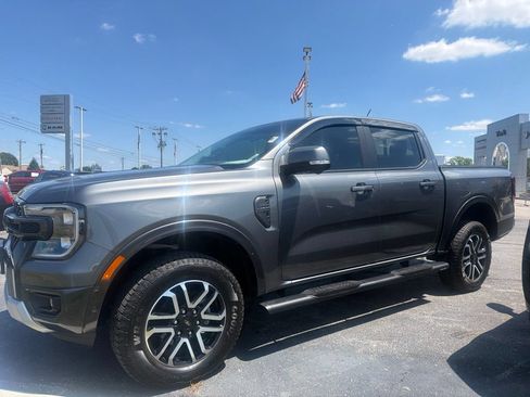 Used 2024 Ford Ranger Lariat w/ Trailer Tow Package AWD/4WD image 2
