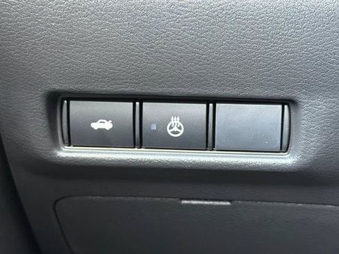New 2026 Nissan Sentra SV w/ SV Convenience Package FWD image 27