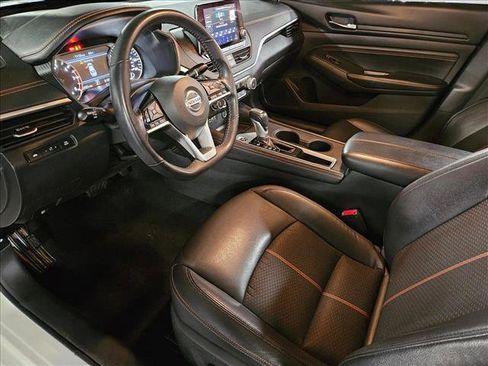 Used 2020 Nissan Altima 2.5 SR w/ Premium Package image 21