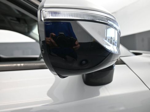 Used 2022 Kia Telluride SX w/ SX Prestige Package image 53