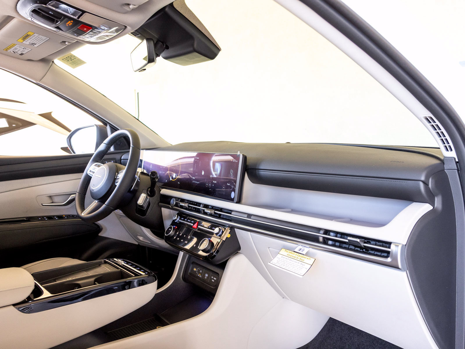 New 2025 Hyundai Tucson Limited AWD/4WD image 28