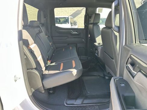 Used 2025 GMC Sierra 1500 AT4 image 26